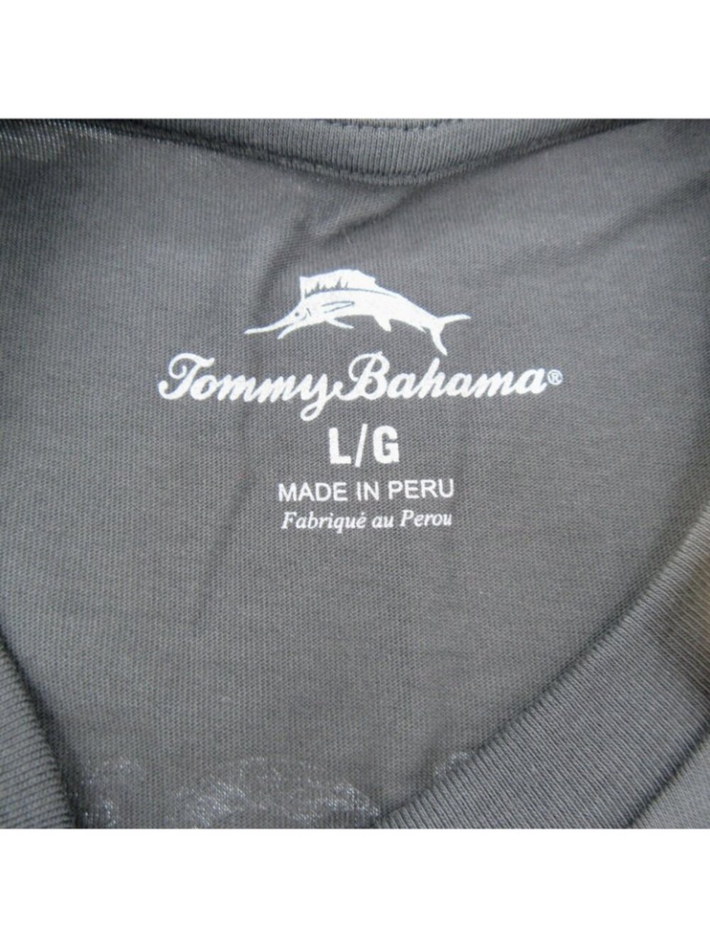 Tommy Bahama Deck The Halls Poker Holiday Graphic T-Shirt Men's Size Large NEW - Picture 9 of 12